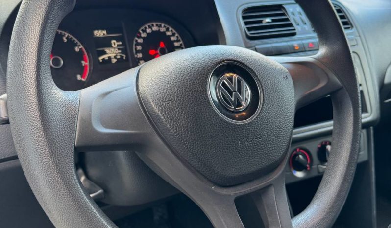 Volkswagen Polo full